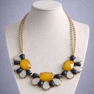 Sunflower Yellow & Gray Gemstone-Style Statement Necklace – Gold-Tone Chain